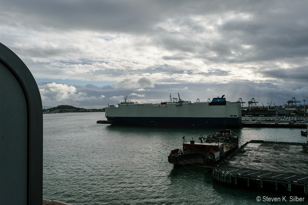 Last port of call in New Zealand. (1/1250 sec at f / 9.0,  ISO 200,  18 mm, 18.0-55.0 mm f/3.5-5.6 ) November 24, 2023