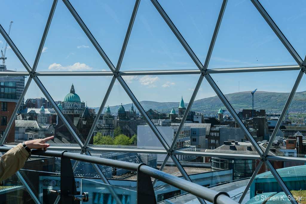 from the Victoria Square observation deck (1/320 sec at f / 9.0,  ISO 100,  36 mm, 18.0-55.0 mm f/3.5-5.6 ) May 05, 2017